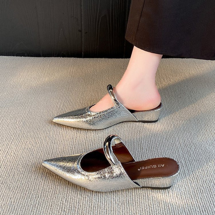 Damen Elegante Slingback Mules mit Spitzem Zehenbereich und Dekorativem Ketten-Detail Heidi-Mode - Image 3