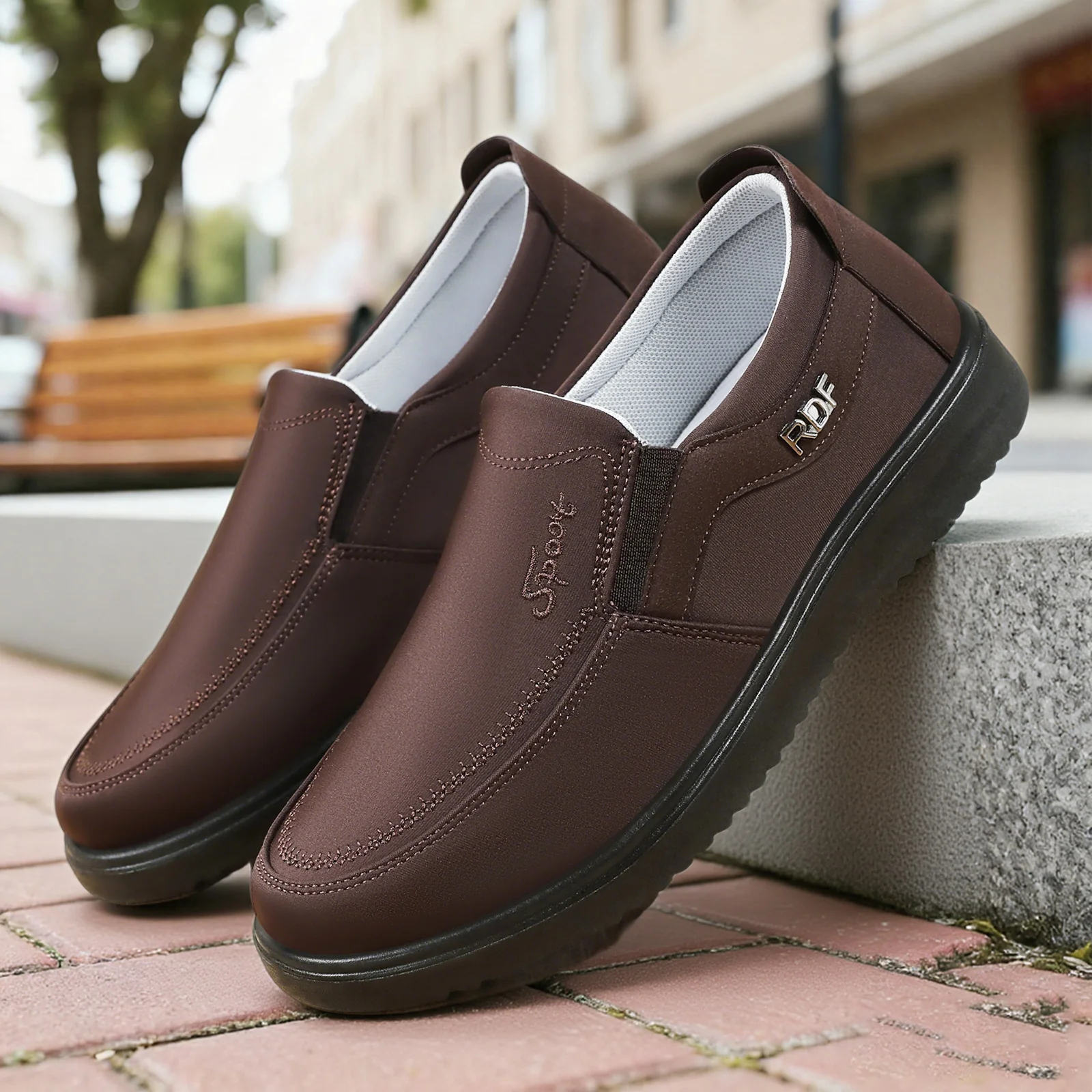 Damen Elegante Slip-On Freizeitschuhe mit Komfortsohle und rutschfester Außensohle Heidi Mode - Image 3