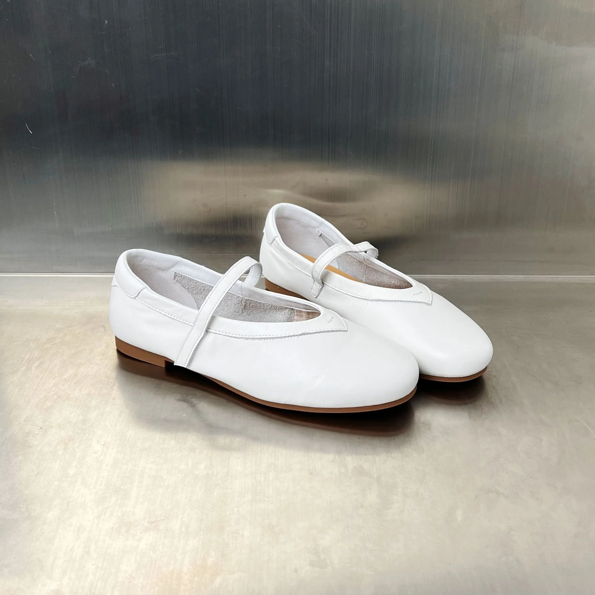 Damen elegante Slipper mit verstellbarem Riemen und weicher Innensohle Heidi Mode - Image 4