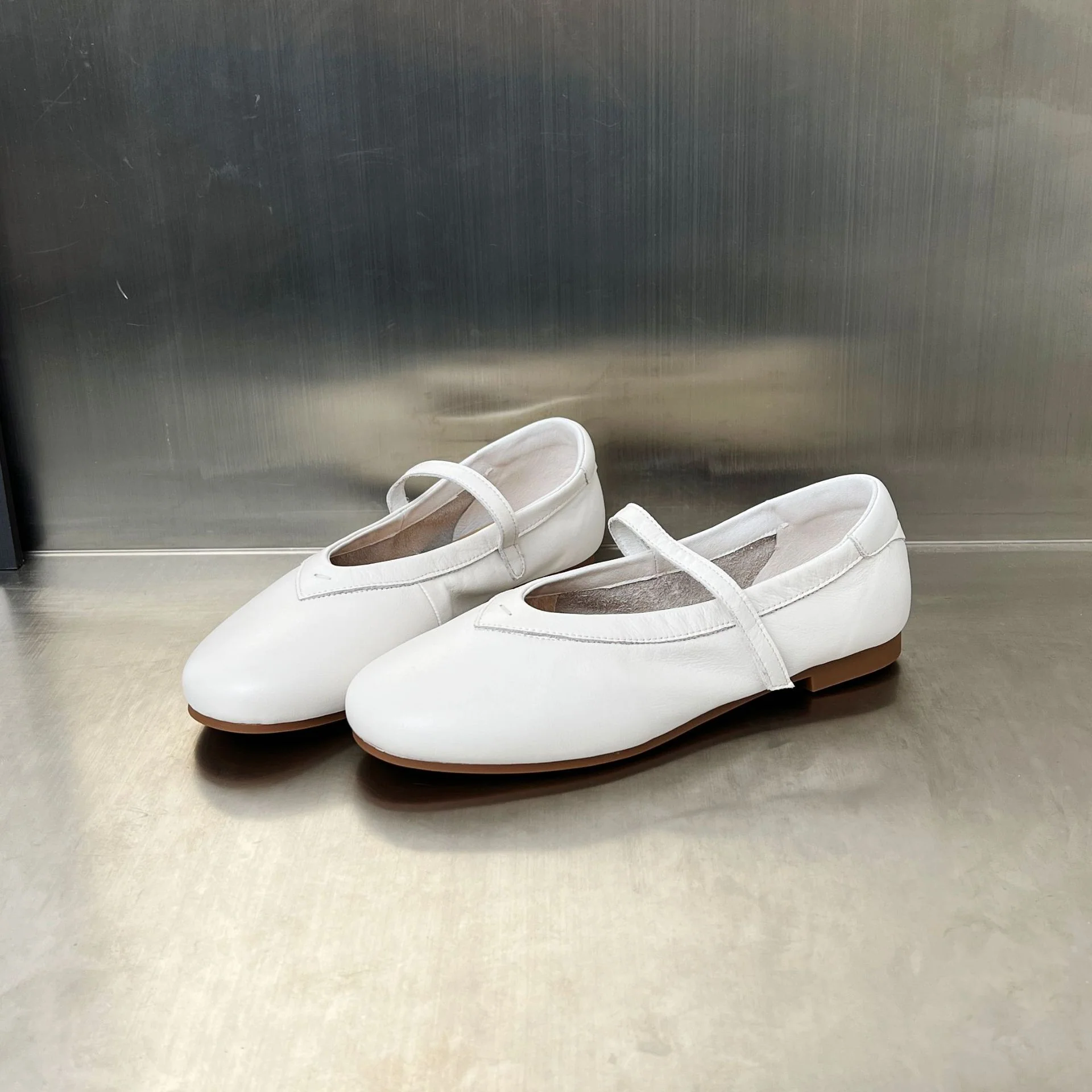 Damen elegante Slipper mit verstellbarem Riemen und weicher Innensohle Heidi Mode - Image 7