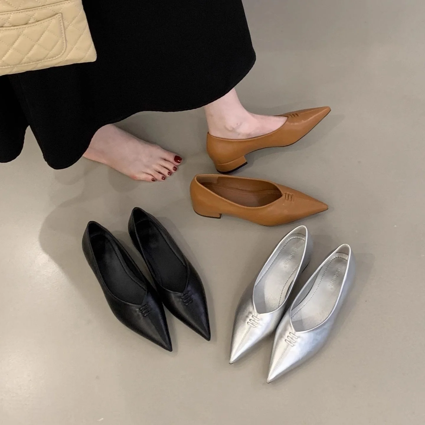 Damen elegante spitze Ballerinas mit modischem Metallfussbett Heidi Mode - Image 2