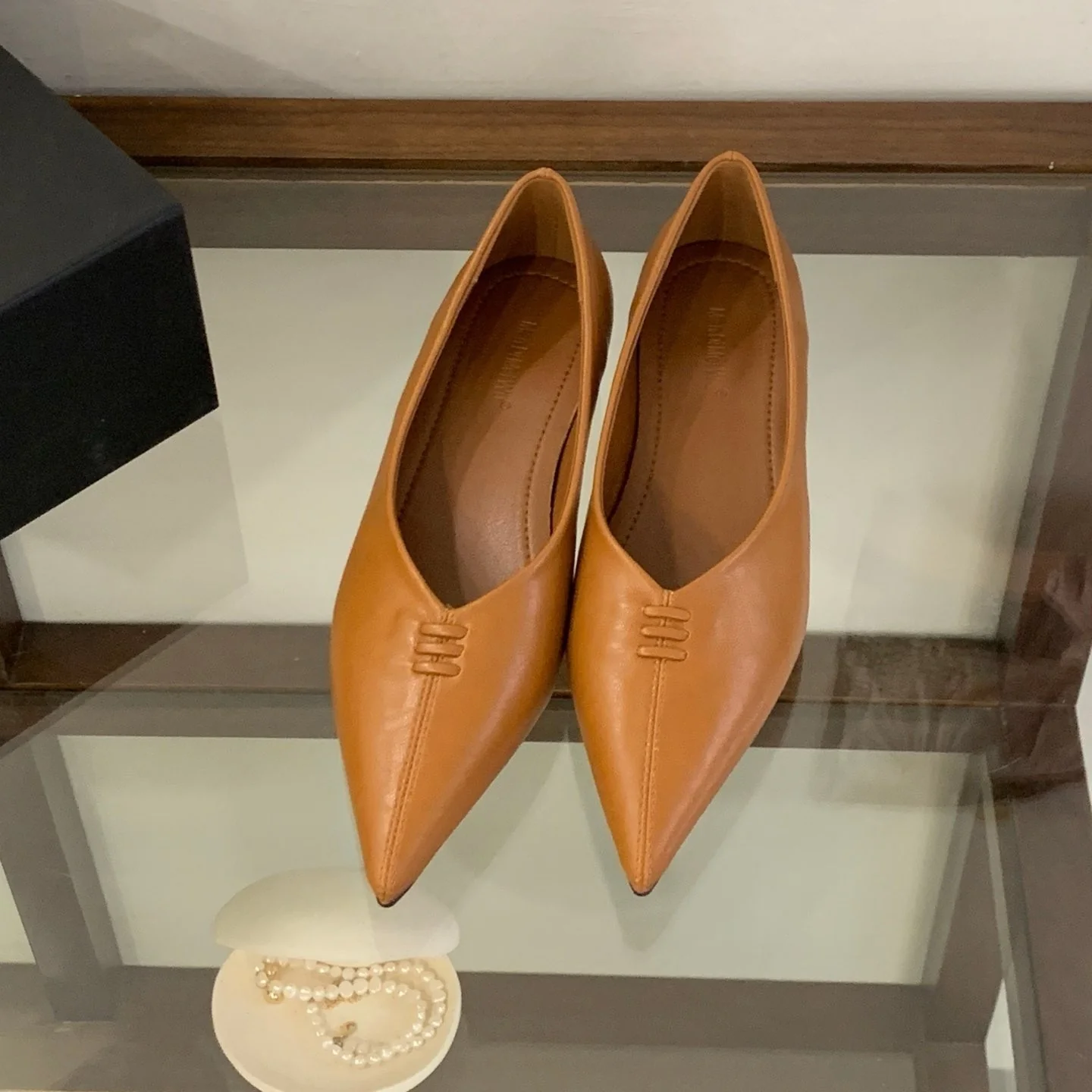 Damen elegante spitze Ballerinas mit modischem Metallfussbett Heidi Mode - Image 7