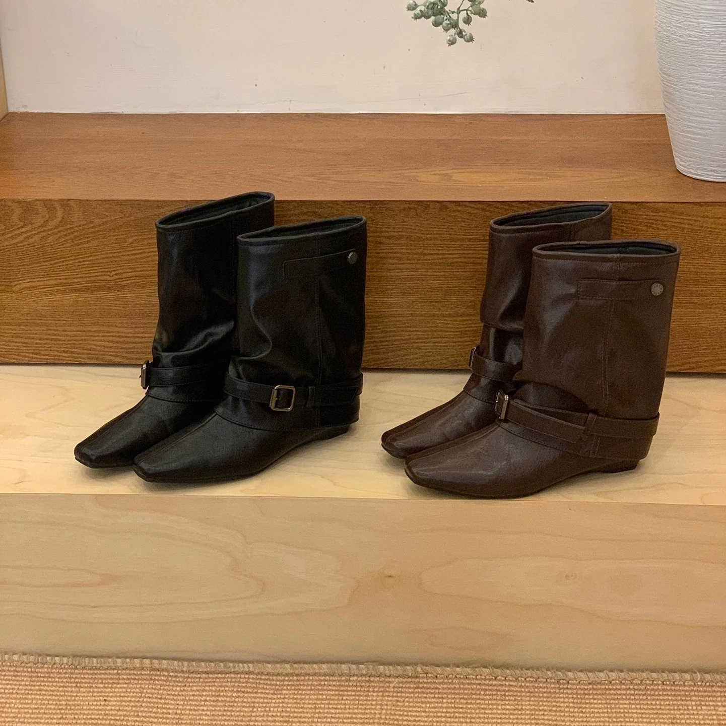 Damen elegante Stiefel mit modischer Schnallenverzierung Heidi Mode - Image 4
