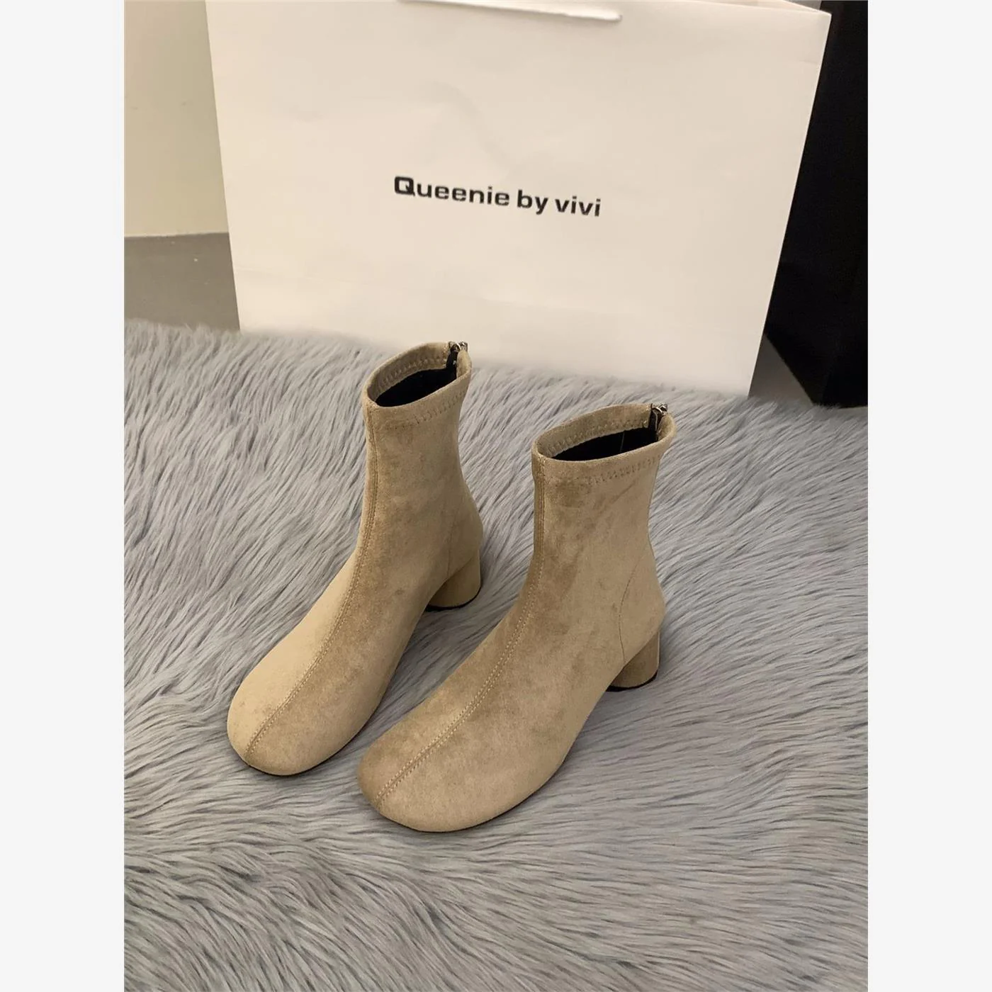 Damen Elegante Stiefeletten mit modischem Blockabsatz und Reißverschluss Heidi Mode - Image 6