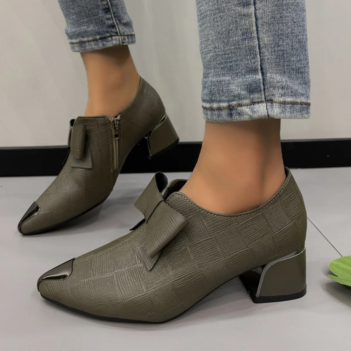 Damen elegante Stiefeletten mit modischem Schleifen-Detail und modernem Vorderteil Heidi Mode - Image 4
