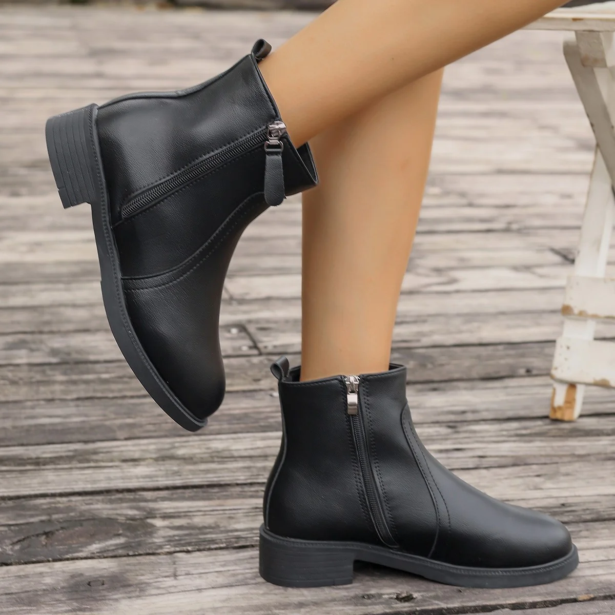 Damen Elegante Stiefeletten mit Reißverschluss und modischem Design Heidi-Mode - Image 3
