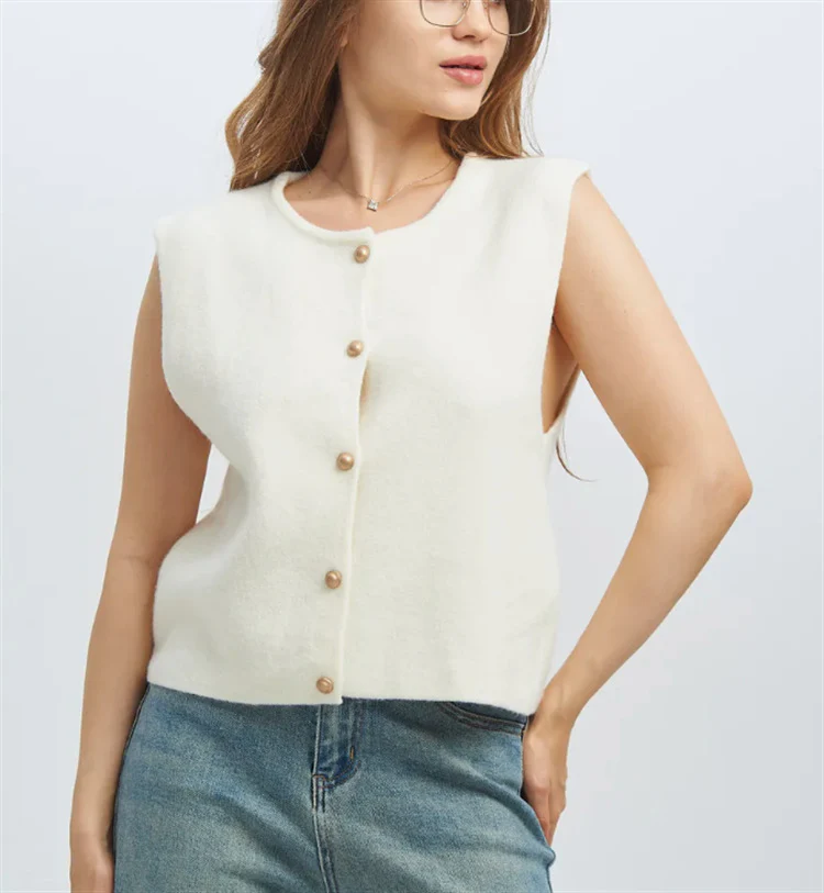 Damen Strickweste elegant mit Knopfverschluss - Image 16