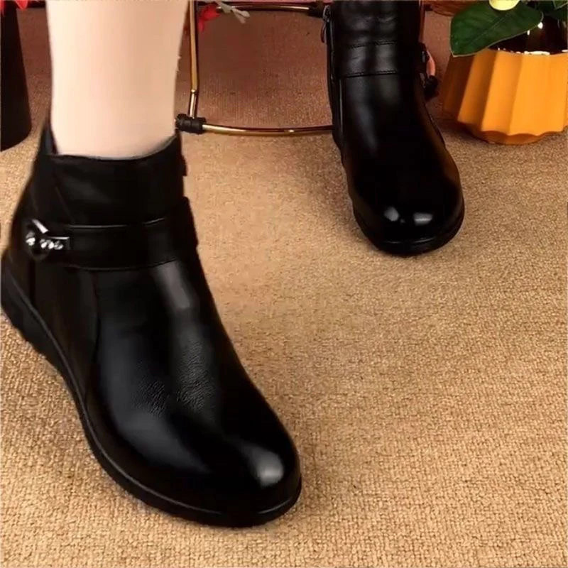 Damen Elegante und bequeme Stiefeletten mit modischem Riemen Heidi Mode - Image 6