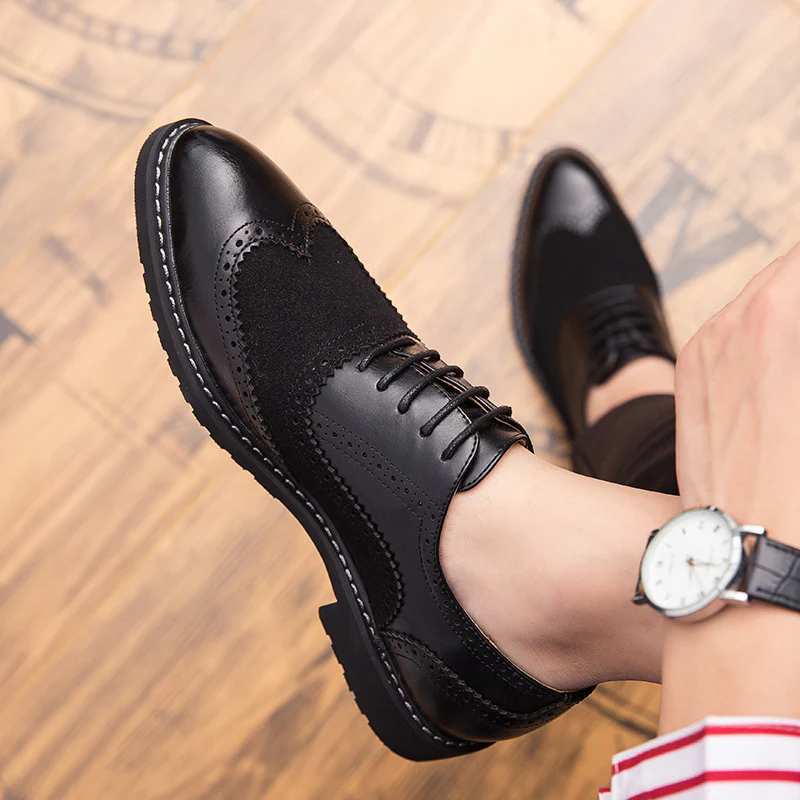 Damen Elegante und stilvolle Schnürschuhe mit klassischem Broguemuster Heidi Mode - Image 7