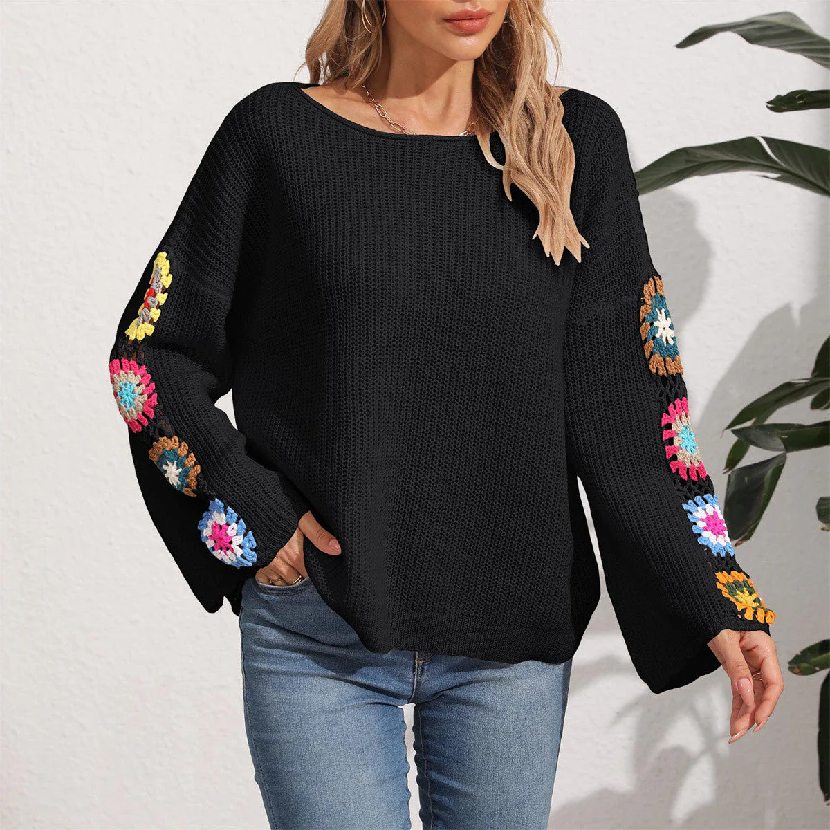 Damen Eleganter Pullover mit Bunten Häkelapplikationen An Den Ärmeln Heidi-Mode - Image 6