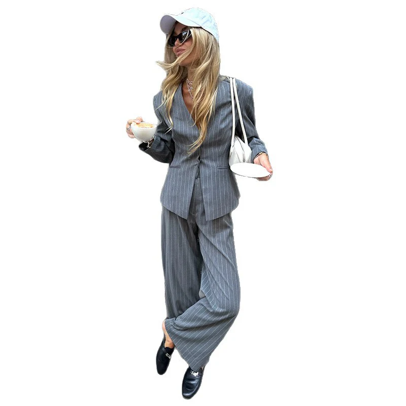 Damen eleganter Zweiteiler-Anzug mit Streifen Heidi-Mode - Image 5