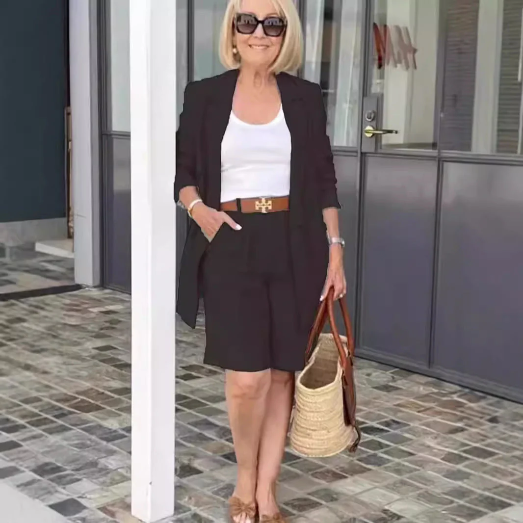 Damen Elegantes Blazer-Shorts-Ensemble mit Modischer Knopfdetail und Hochwertigem Material Heidi-Mode - Image 4