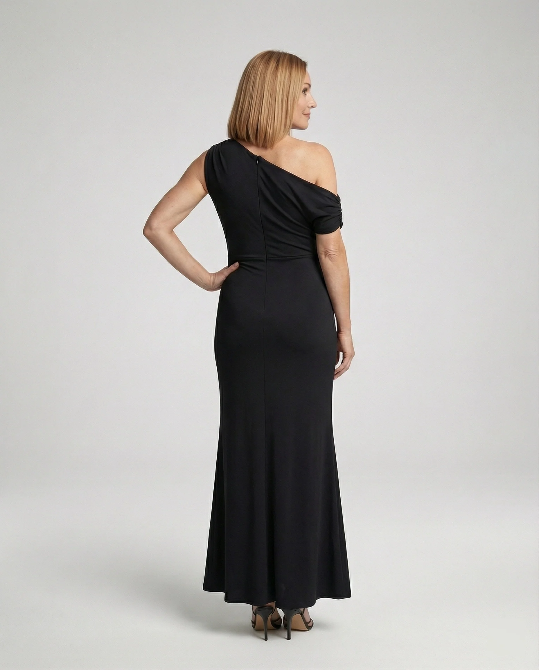 Figurbetontes elegantes Abendkleid asymmetrisch - Image 2