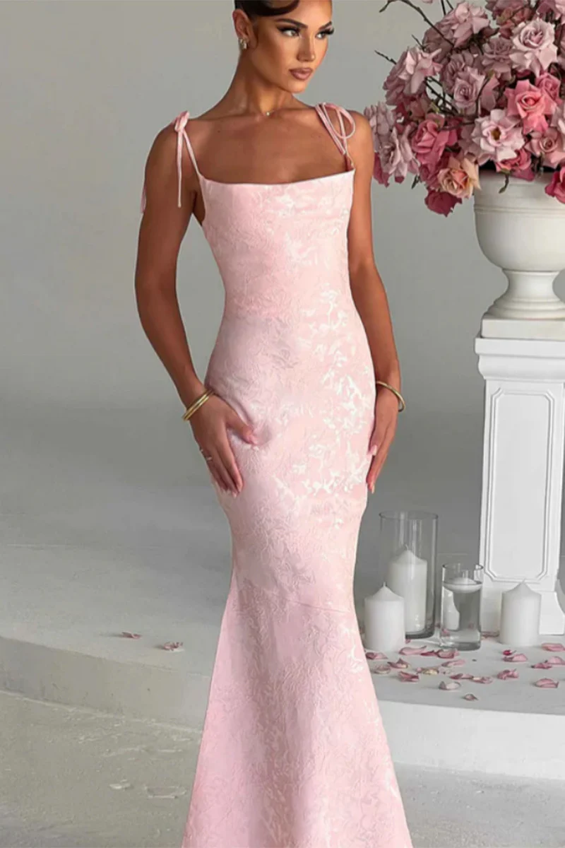 Damen Elegantes Langarm Abendkleid mit floralem Jacquard-Muster und zartem Rückenausschnitt Heidi-Mode - Image 10