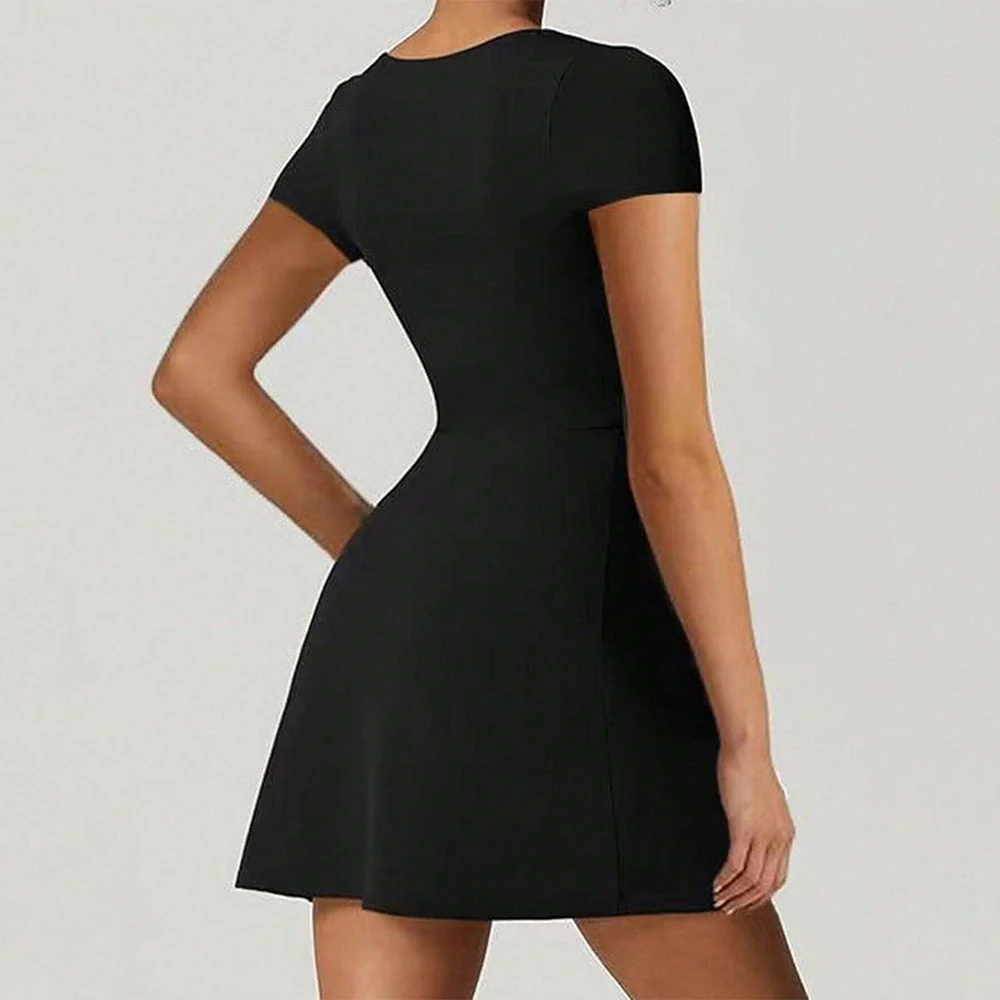 Damen Elegantes Minikleid mit Quadratischem Ausschnitt und Figurbetontem Schnitt Heidi-Mode - Image 2