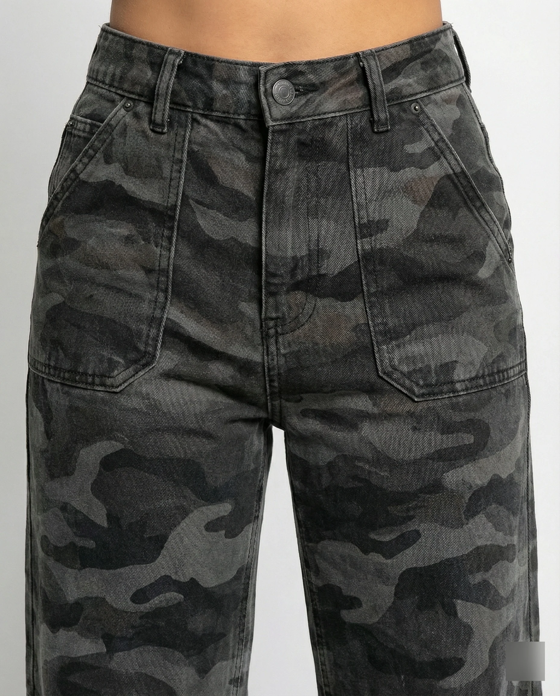 Damen extraweite Camouflage-Palazzohose mit hohem Bund, tiefem Schritt und aufgesetzten Gesäßtaschen Heidi-Mode - Image 3