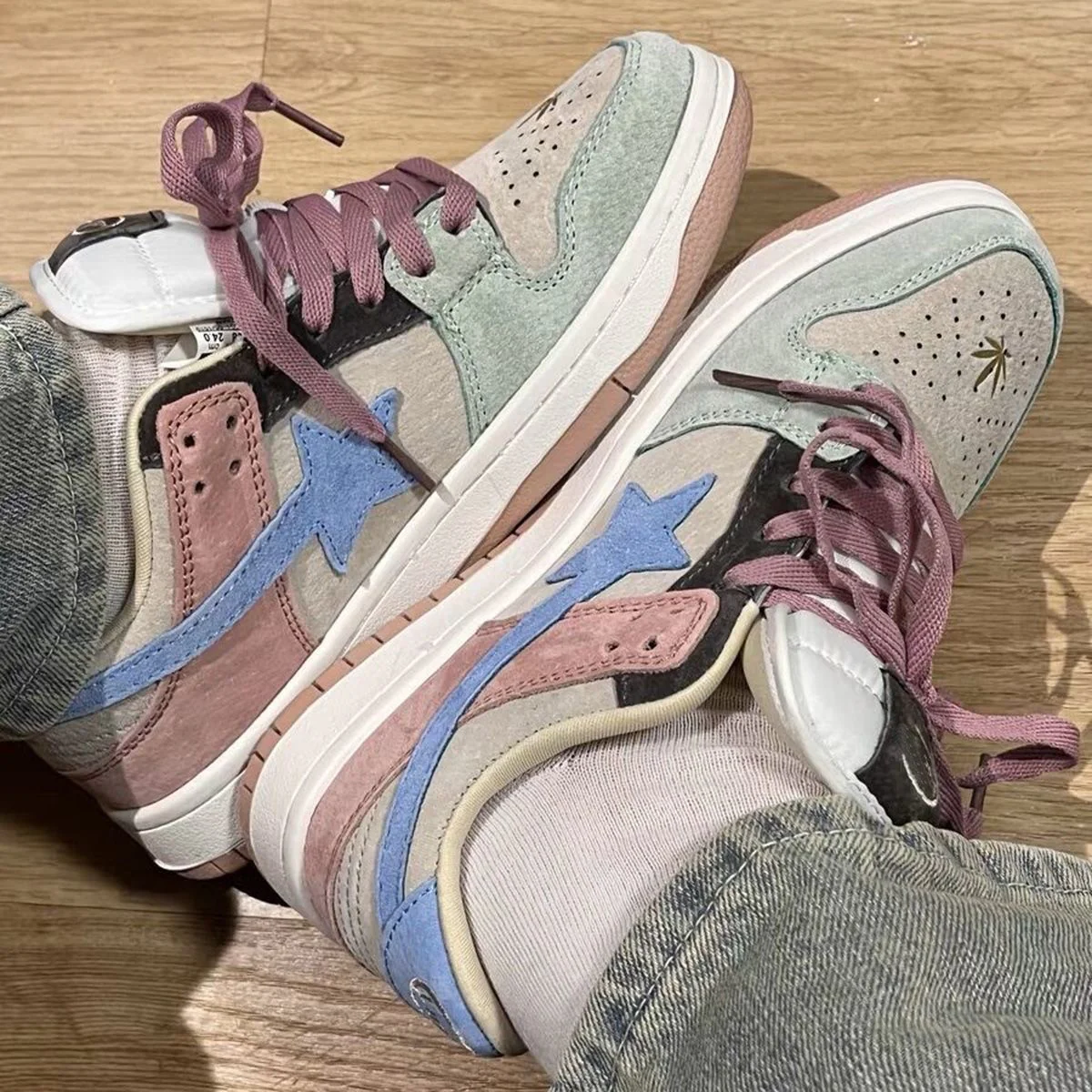 Damen Fashion-Sneaker mit modischem Retro-Design und trendigen Applikationen Heidi Mode - Image 3