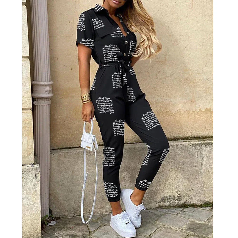 Damen Figurbetonter Kurzoverall mit Knopfleiste und Taillierbarem Gürtel Heidi-Mode - Image 11