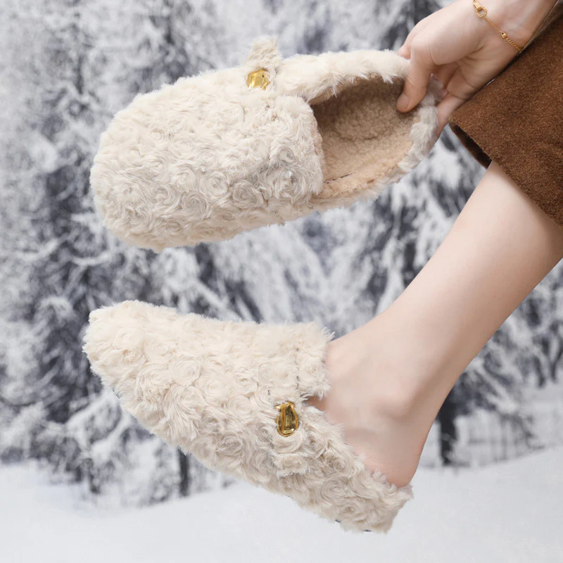 Damen Flauschige Hausschuhe mit modischem Design und warmem Futter Heidi Mode - Image 6