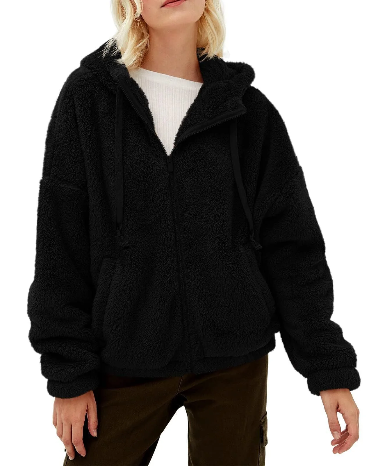Damen Flauschige Kapuzenjacke mit Praktischen Taschen und Reisverschluss Heidi-Mode - Image 11