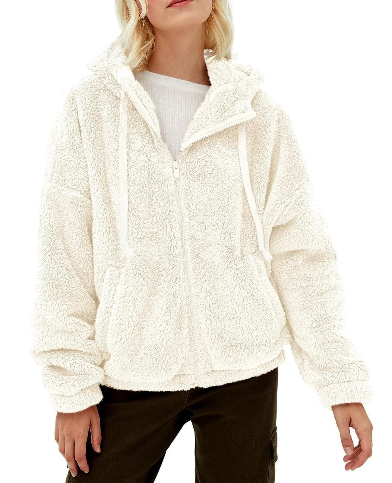 Damen Flauschige Kapuzenjacke mit Praktischen Taschen und Reisverschluss Heidi-Mode - Image 9