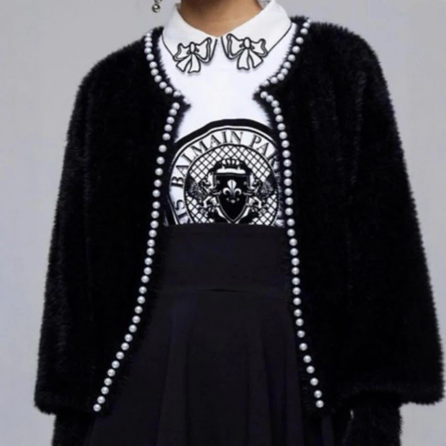 Strickjacke Damen flauschig mit Perlenverzierung - Image 11