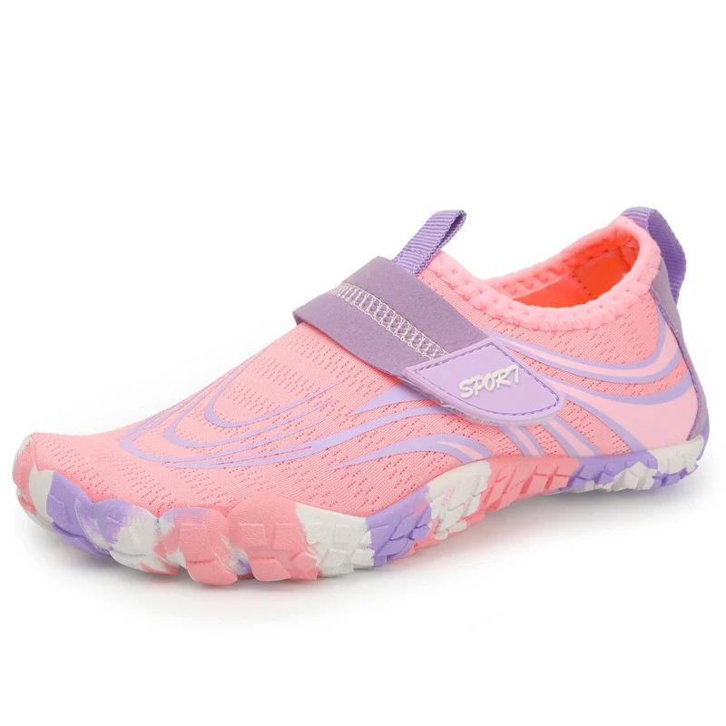 Damen Flexible Aquaschuhe mit rutschfester Sohle und praktischem Klettverschluss Heidi Mode - Image 7