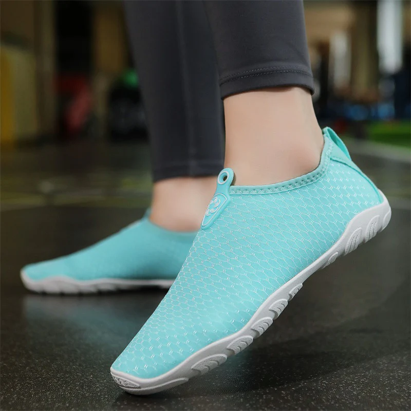 Damen Flexible und atmungsaktive Badeschuhe mit rutschfester Sohle Heidi Mode - Image 3