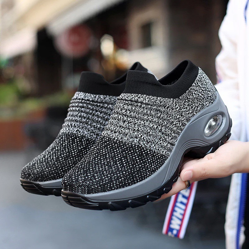 Damen Flexibler Slip-On Sneaker mit atmungsaktiver Strick-Oberfläche und dämpfender Sohle Heidi Mode - Image 3