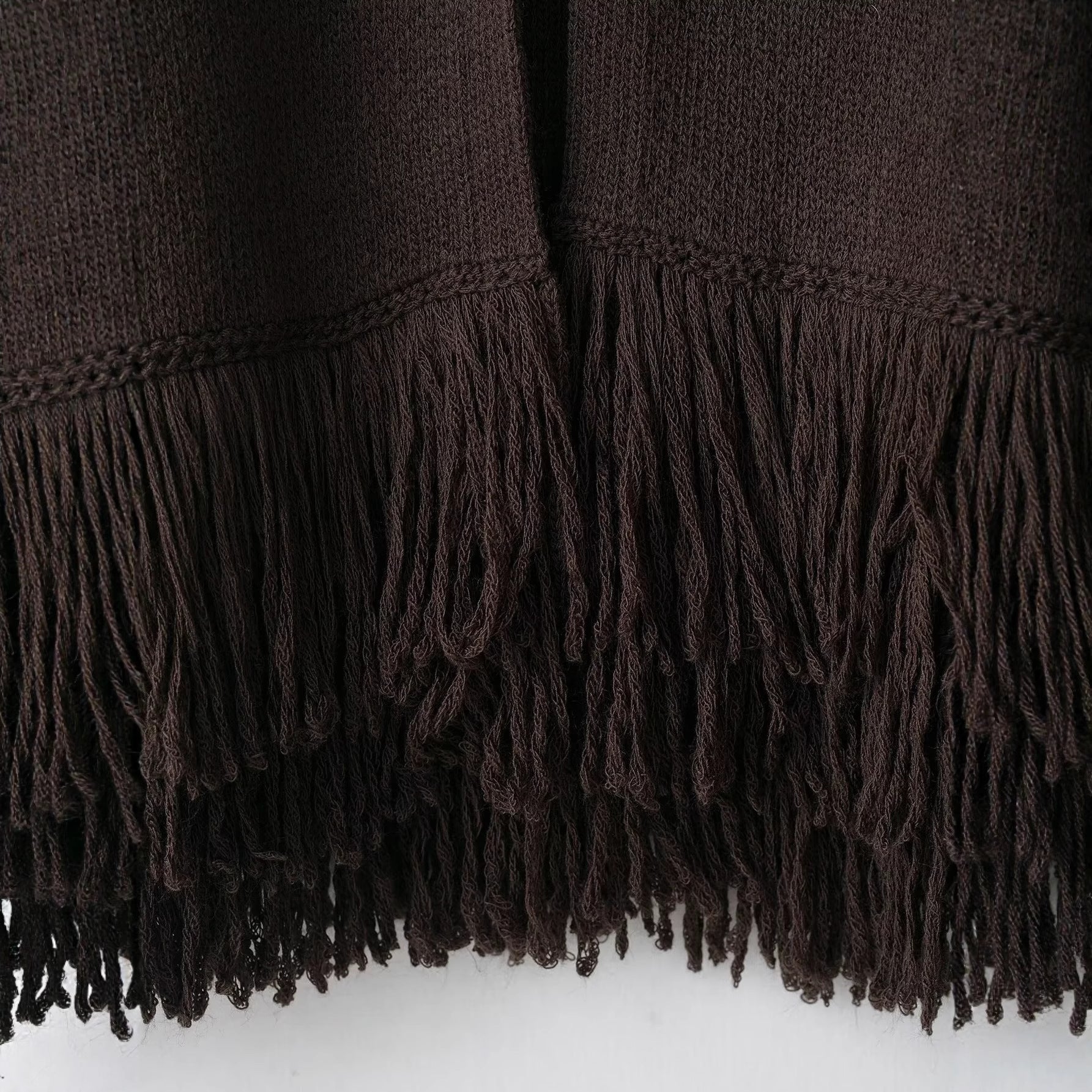 Damen Fransen Strickjacke mit eleganter Knopfverschlusstechnik Heidi-Mode - Image 4