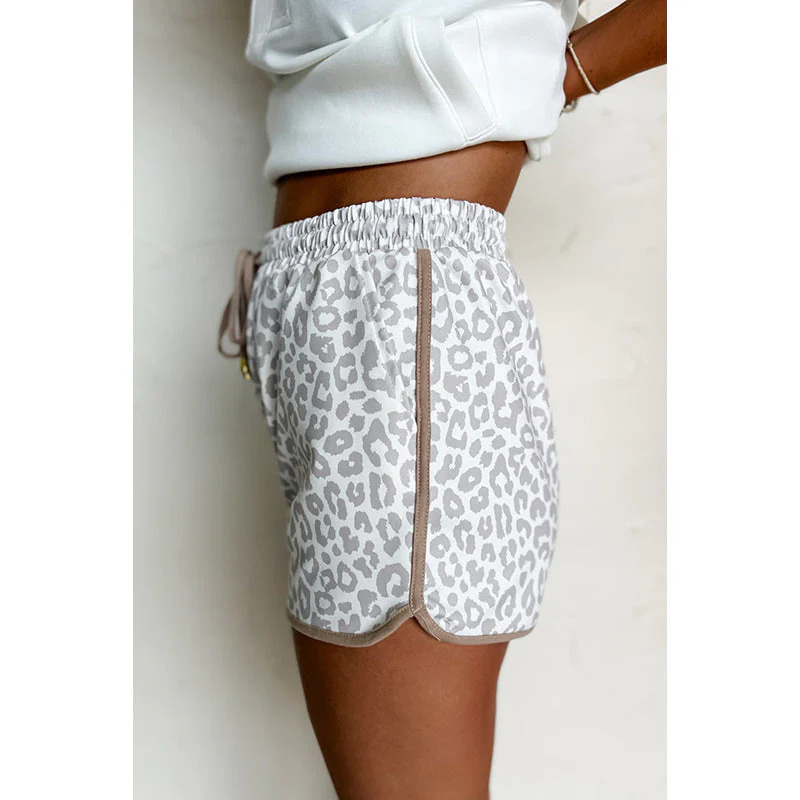 Damen Freizeit-Shorts mit Modischem Leopardenmuster und Elastischem Bund Heidi-Mode - Image 2