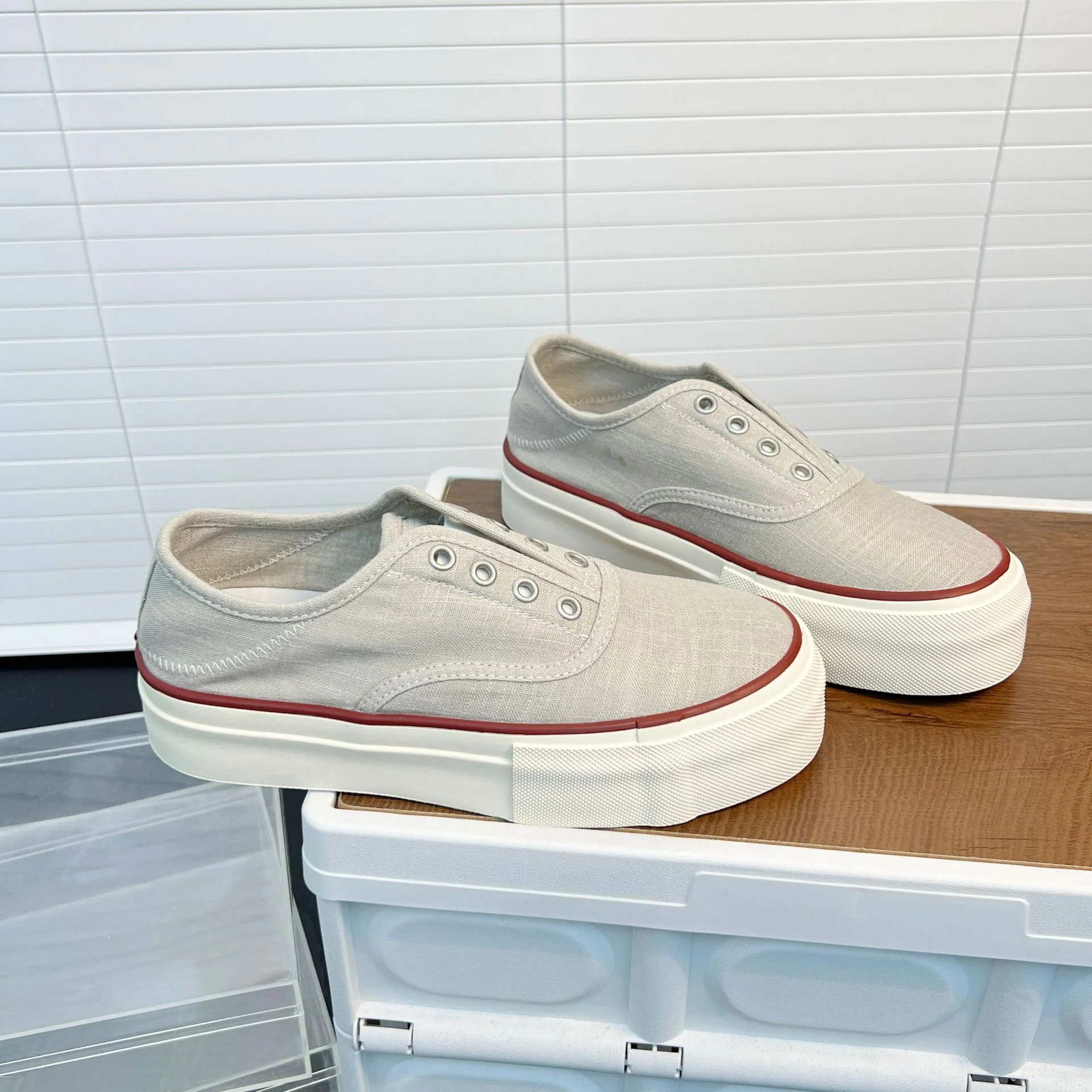 Damen Freizeit Sneaker aus leichtem Textil mit rutschfester Sohle Heidi Mode - Image 5
