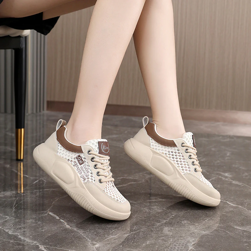 Damen Freizeit Sneaker mit atmungsaktiven Mesh-Einsätzen und dämpfender Sohle Heidi Mode - Image 3