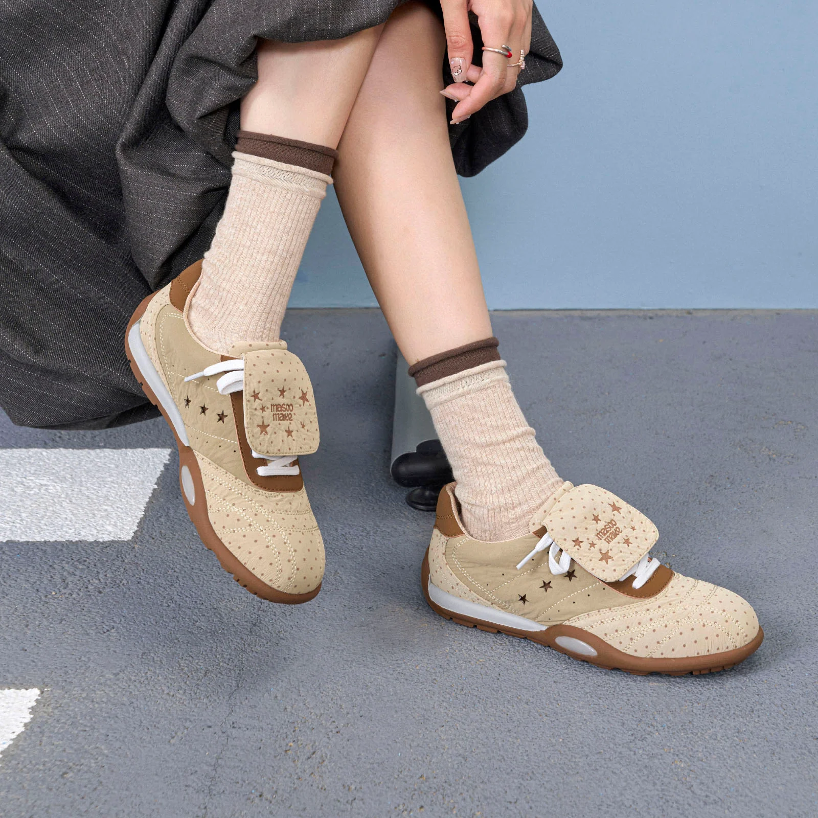Damen Freizeit-Sneaker mit bequemem Klettverschluss und atmungsaktiver Sohle Heidi Mode - Image 4