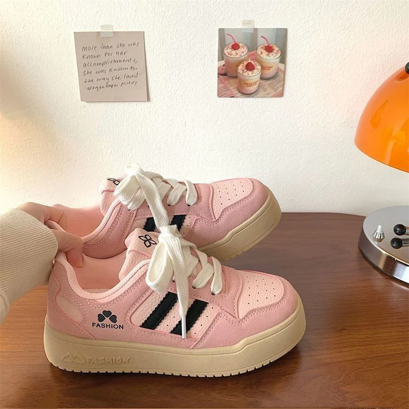 Damen Freizeit Sneakers mit gepolsterter Laufsohle und modischer Oberflächenstruktur Heidi Mode