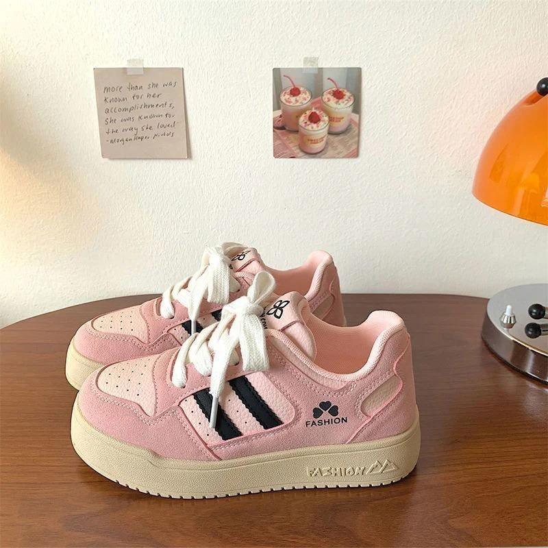 Damen Freizeit Sneakers mit gepolsterter Laufsohle und modischer Oberflächenstruktur Heidi Mode - Image 2