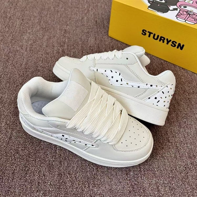 Damen Freizeit Sneakers mit perforierter Oberfläche und bequemer Sohle Heidi Mode - Image 2