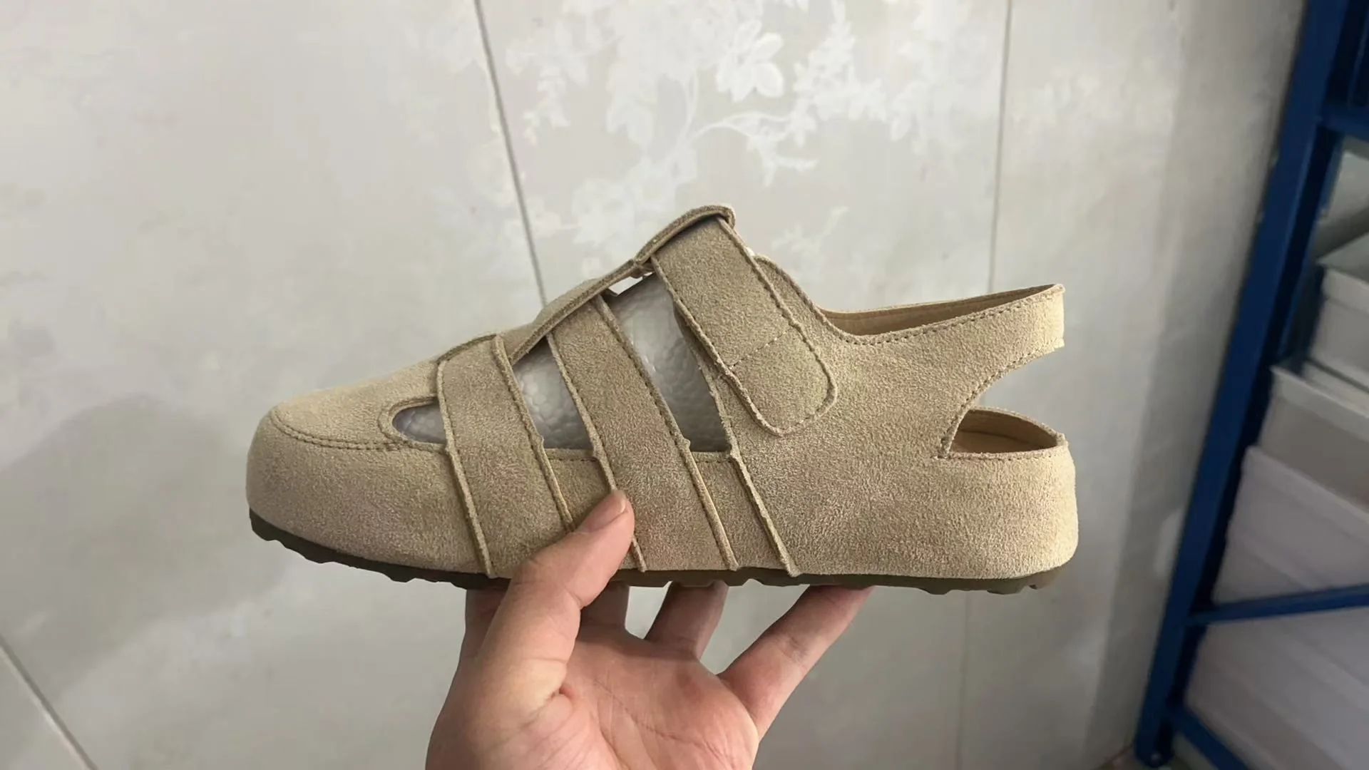 Damen Freizeitsandalen mit modischem Riemen und hochwertigem Wildleder Heidi Mode - Image 9