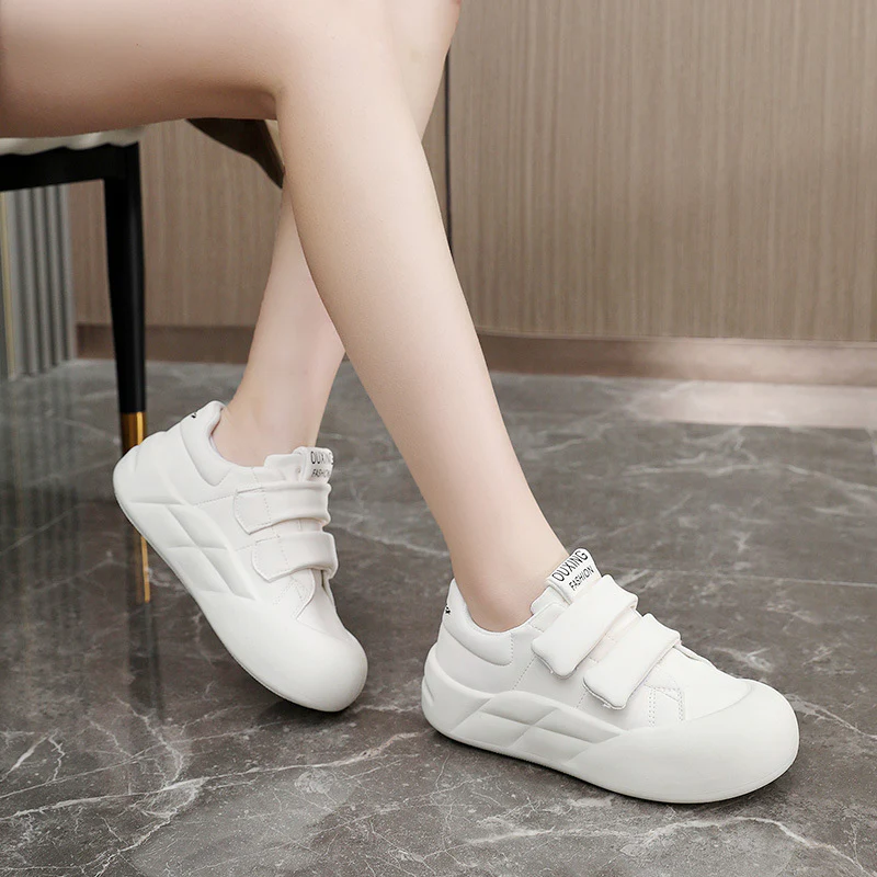 Damen Freizeitschuhe mit verstellbaren Klettverschlüssen Heidi Mode - Image 3