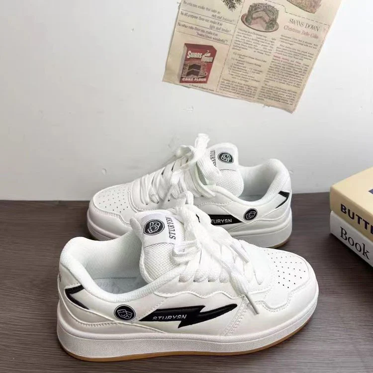 Damen Freizeitsneaker mit atmungsaktivem Obermaterial und rutschfester Sohle Heidi Mode - Image 4