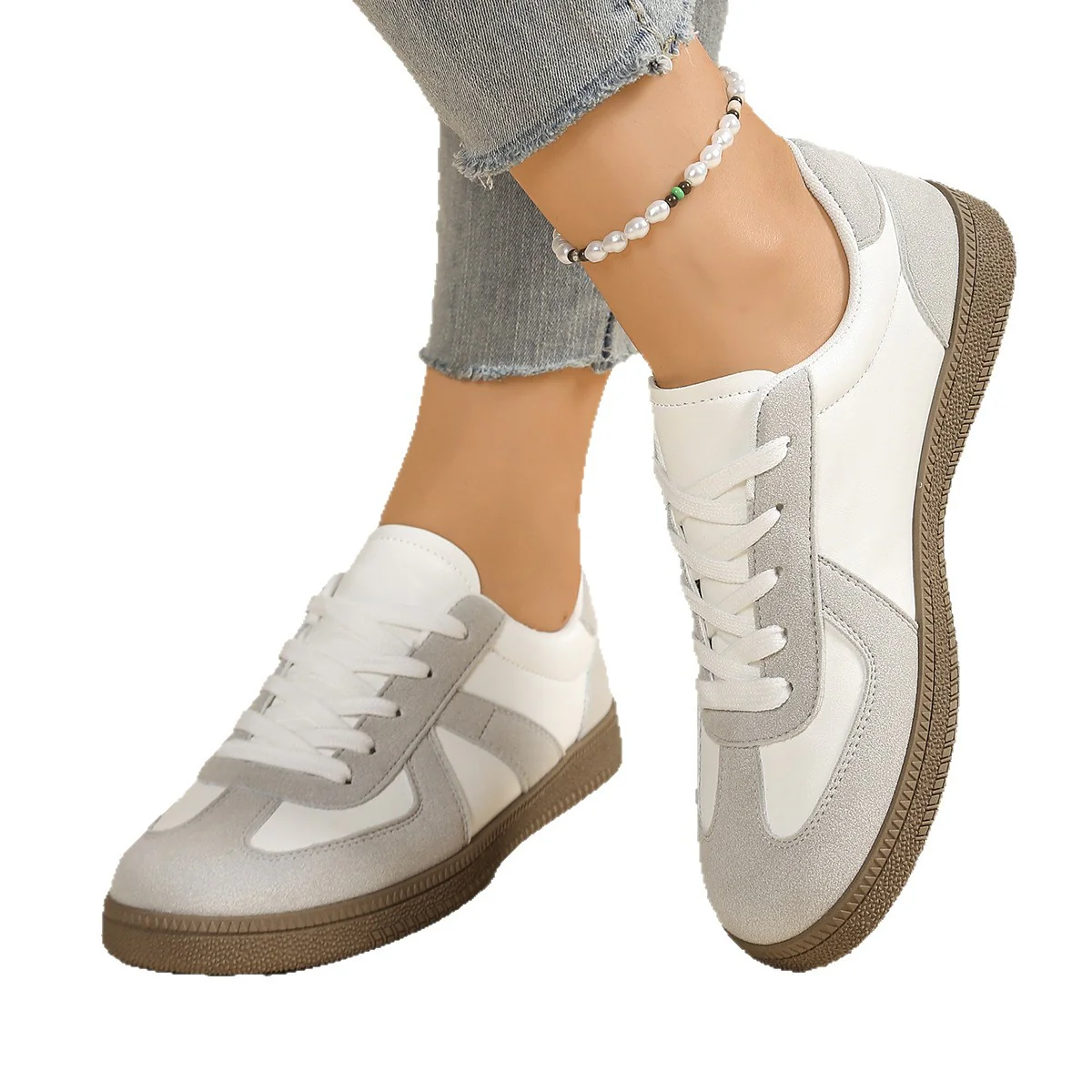 Damen Freizeitsneaker mit sportlichem Design und rutschfester Sohle Heidi Mode - Image 5