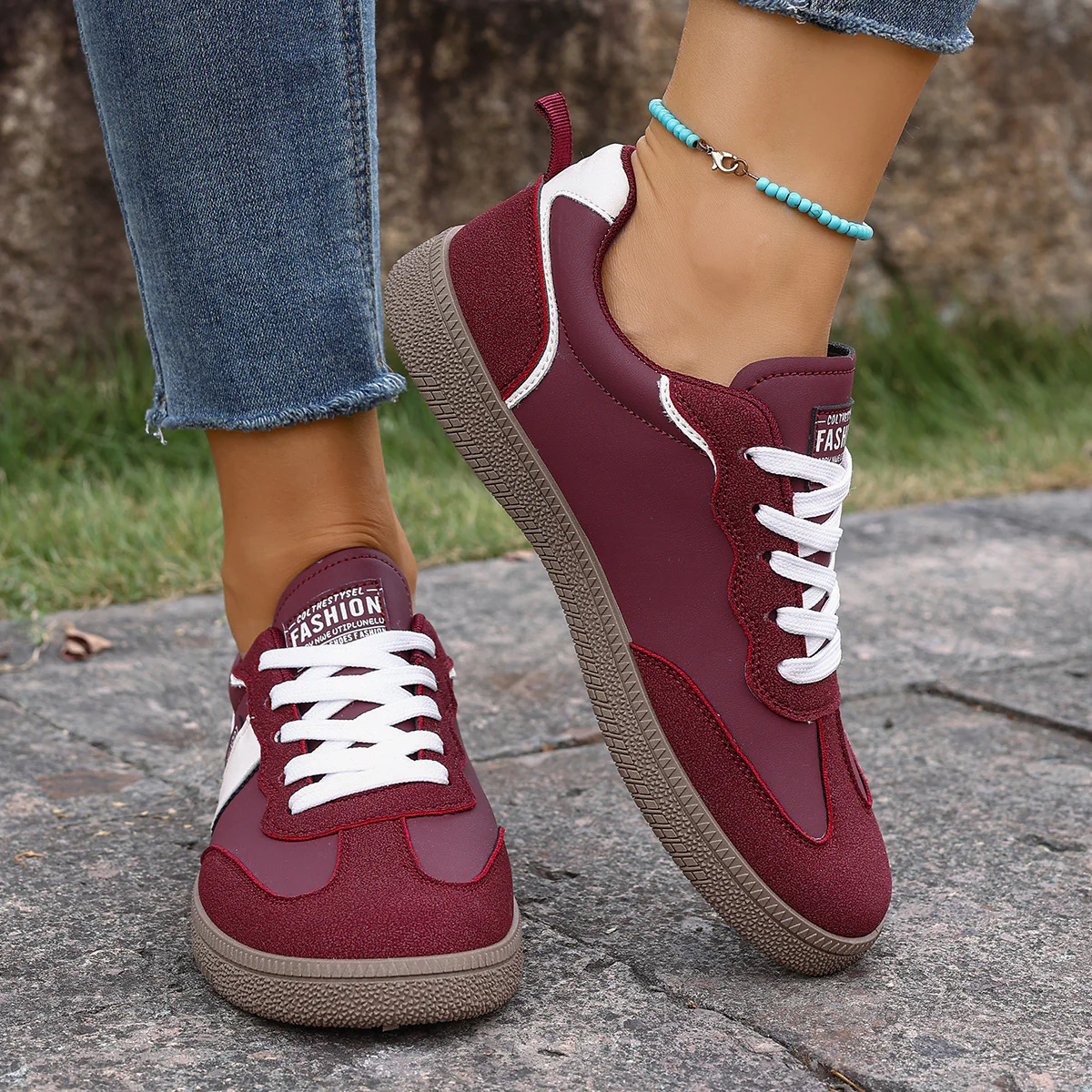 Damen Freizeitsneaker mit sportlichem Design und rutschfester Sohle Heidi Mode - Image 2