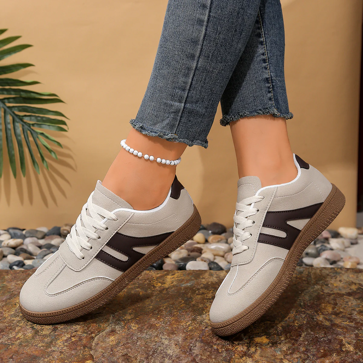 Damen Freizeitsneaker mit sportlicher Silhouette und rutschfester Sohle Heidi Mode - Image 2