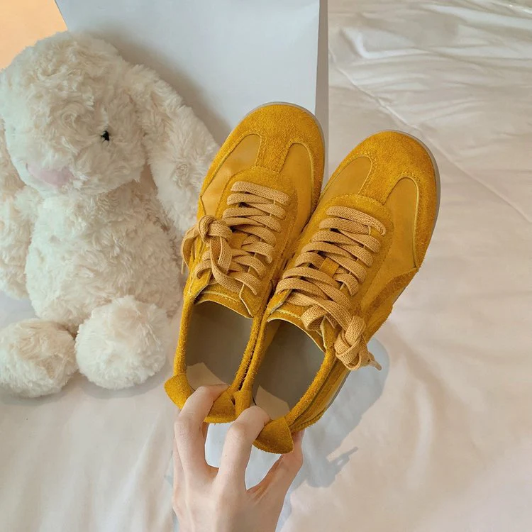 Damen Freizeitsneaker mit weichem Veloursleder und detailreicher Schnürung Heidi Mode - Image 3