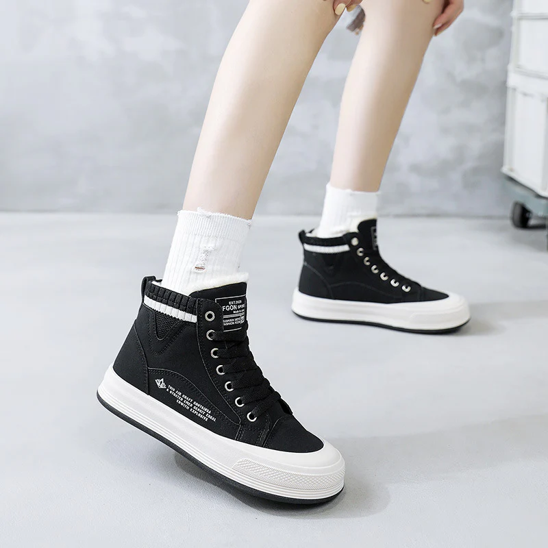 Damen gefütterte High-Top Sneakers mit strapazierfähigem Obermaterial und rutschfester Sohle Heidi Mode - Image 3