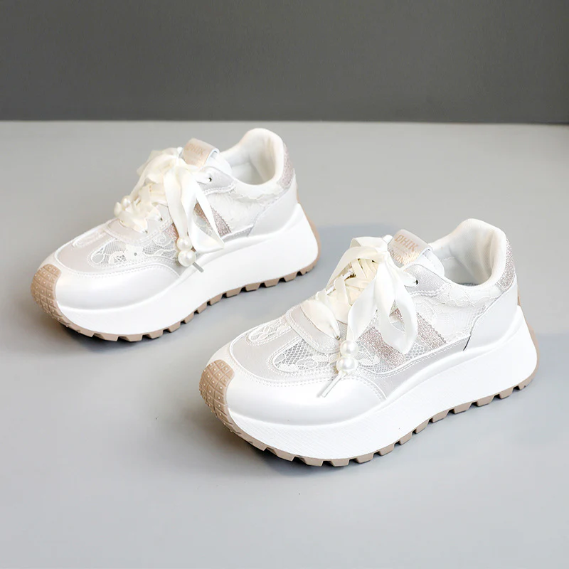 Damen Gemusterte Plateau-Sneaker mit eleganten Schnürdetails Heidi Mode - Image 2