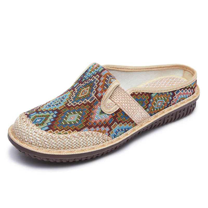 Damen Gemütliche Clogs mit elegantem Ethnomuster Heidi Mode - Image 4