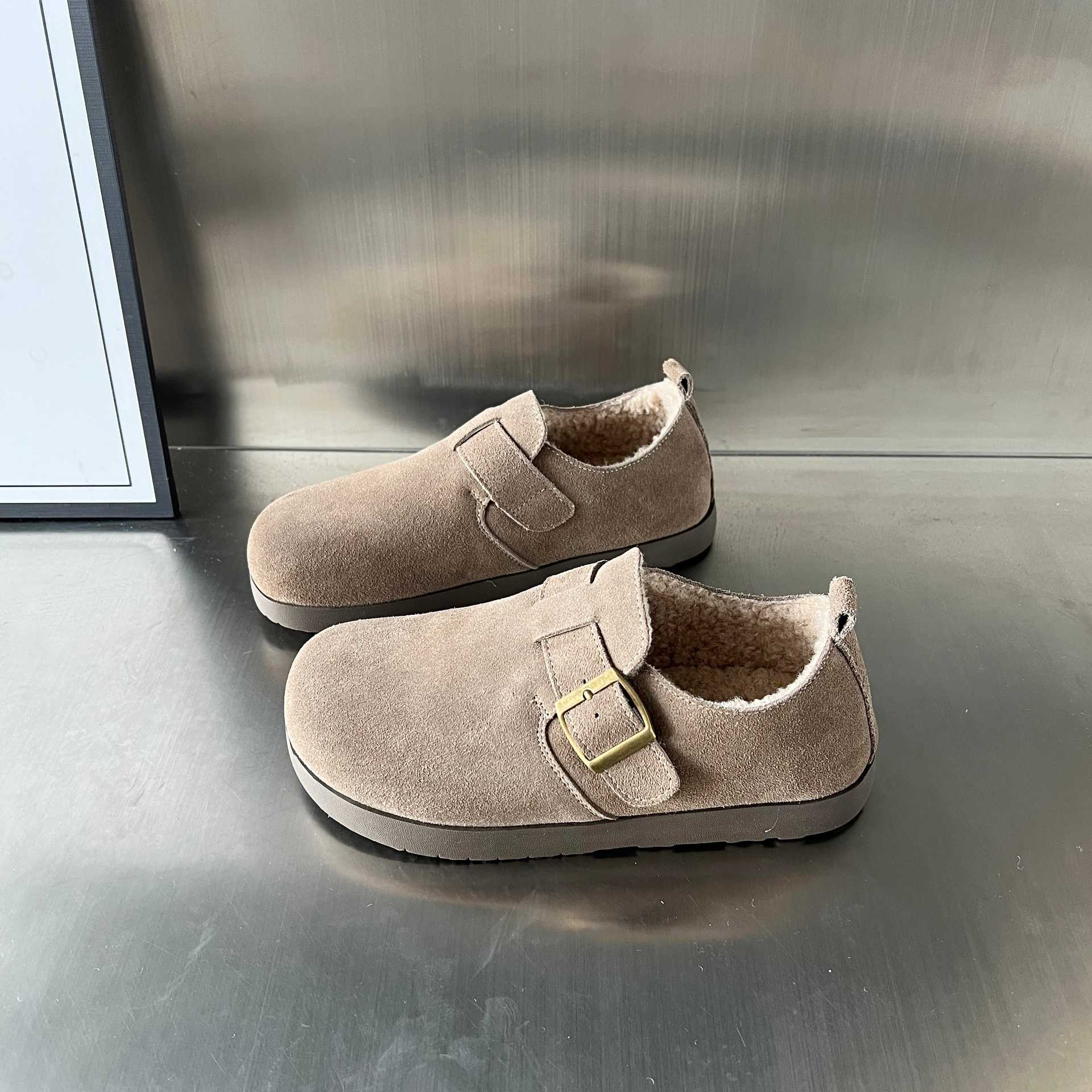 Damen gemütliche Clogs mit weichem Innenfutter und verstellbarem Riemen Heidi Mode - Image 7