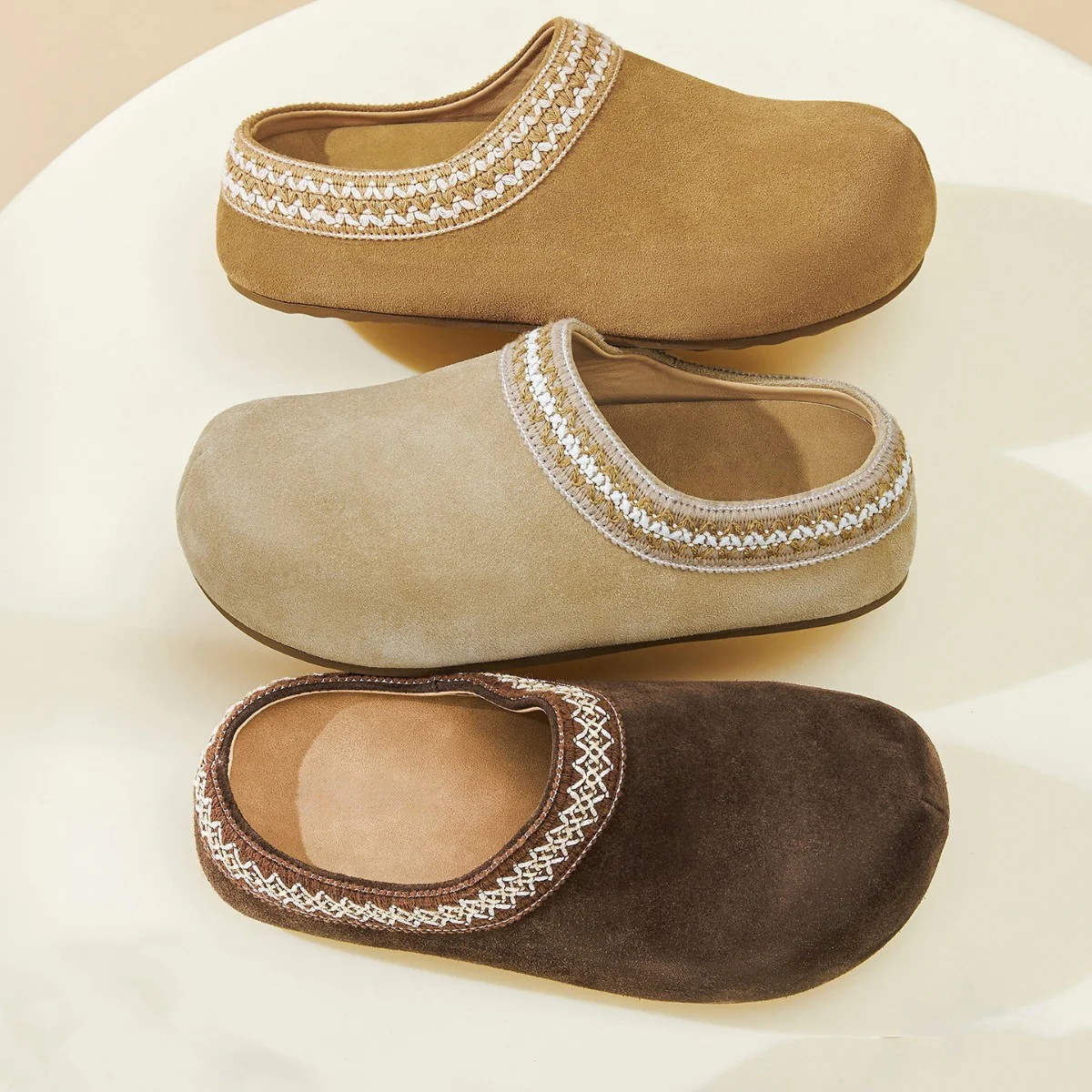 Damen Gemütliche Fleece-Clogs mit modischem Riemen Heidi Mode - Image 4
