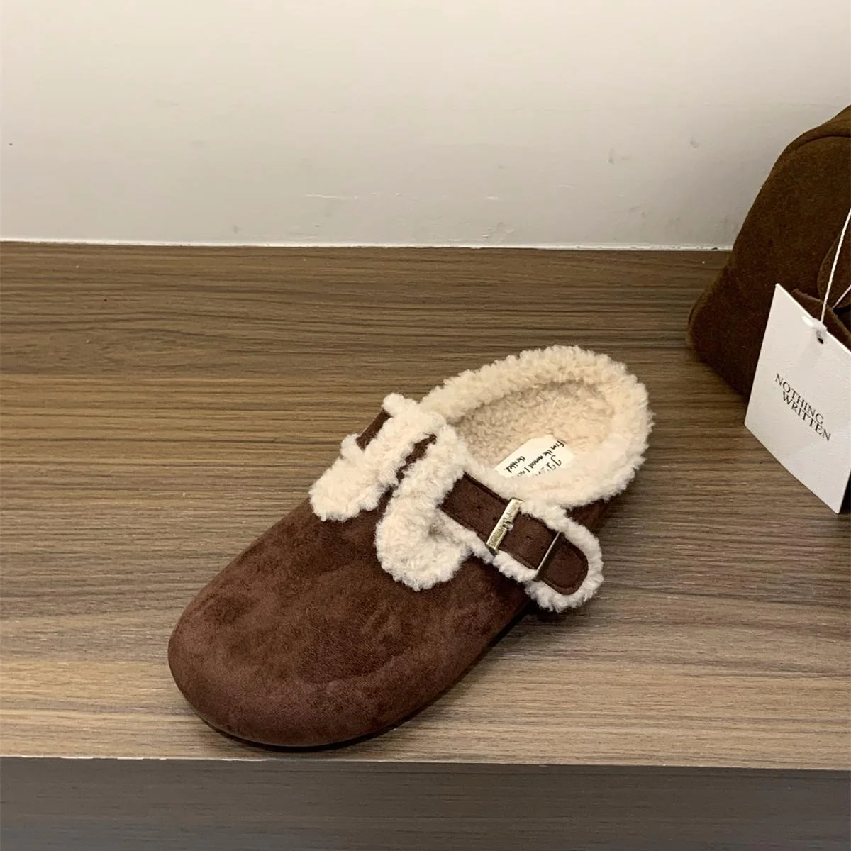 Damen Gemütliche Hausschuhe mit weichem Fleecefutter und dekorativem Schnallenverschluss Heidi Mode - Image 3